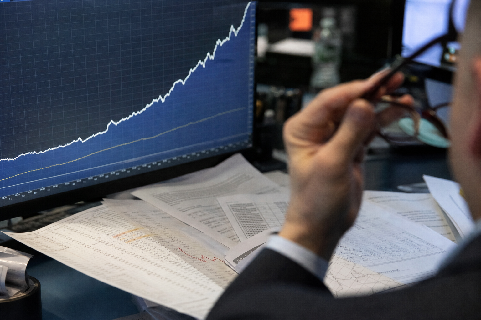 Market Volatility Ahead: Rising Treasury Yields and a Divided Fed
