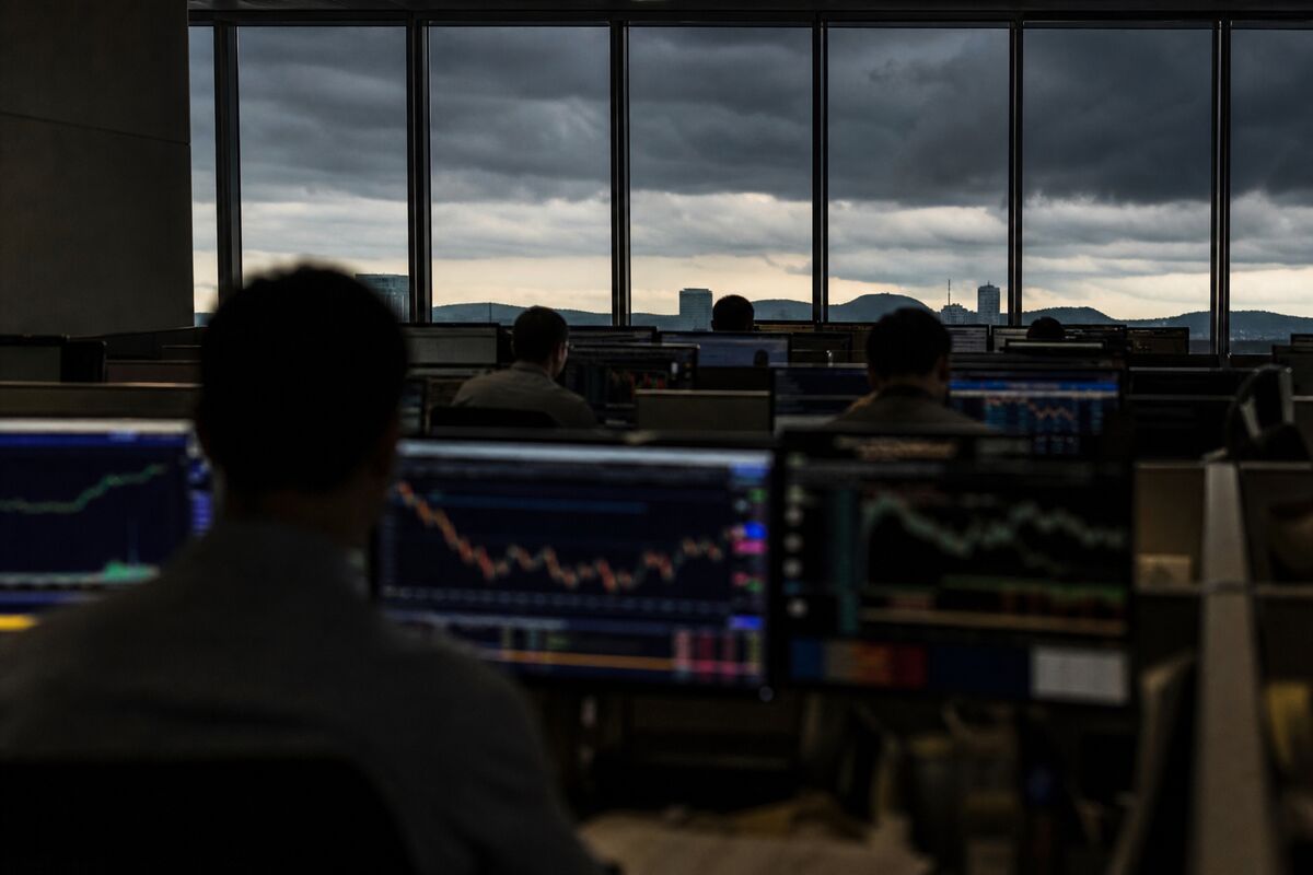 Steve Eisman Warns the AI Trade May Be Near a Tipping Point